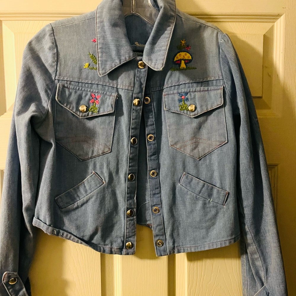 Vintage embroidered denim jacket